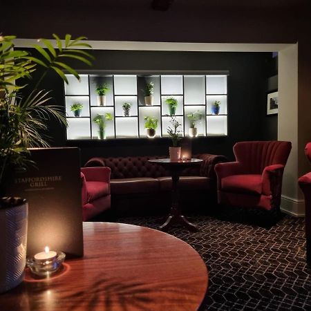 The Lion Hotel Brewood Eksteriør bilde